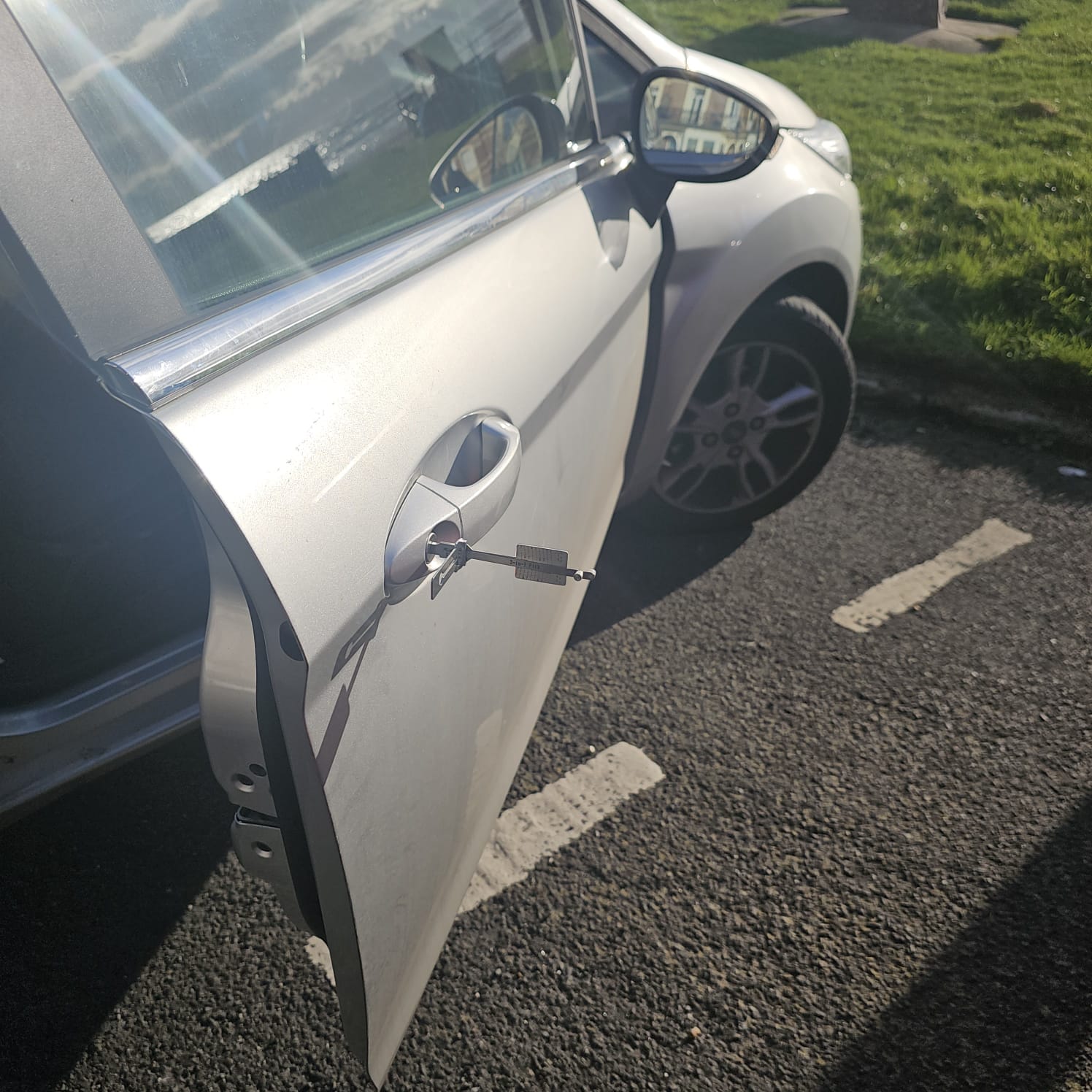 Professional lockout, key replacement, and fob repair services in Bexhill-on-Sea and Kent – Reliable solutions for all your locksmith needs.